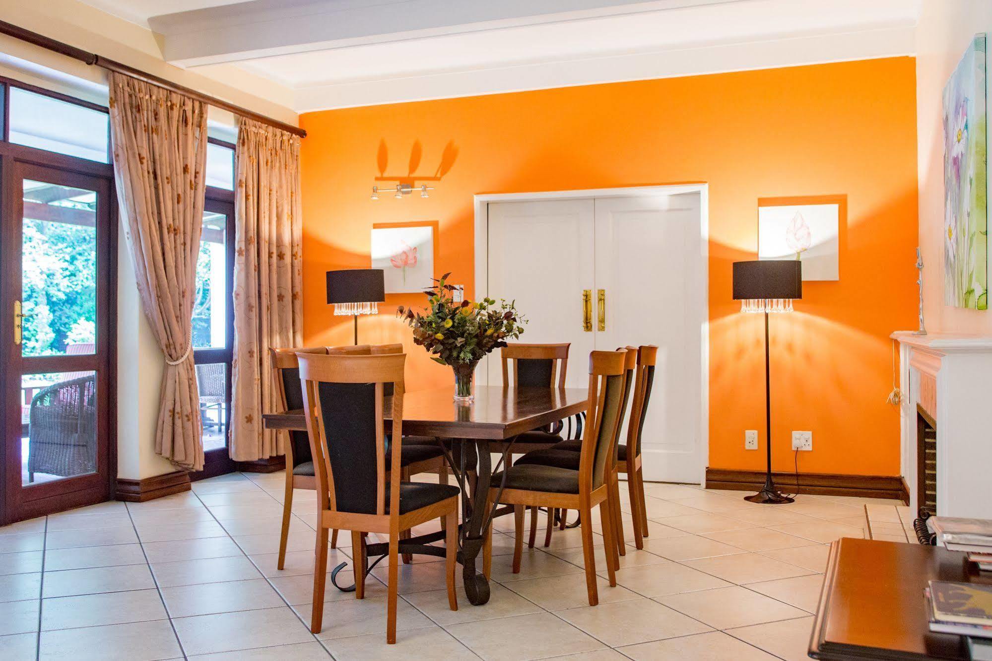 No66 Sandton Lodge Йоганнесбурґ Екстер'єр фото