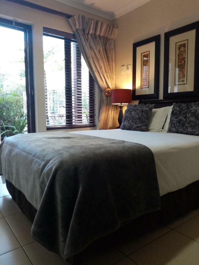 No66 Sandton Lodge Йоганнесбурґ Екстер'єр фото